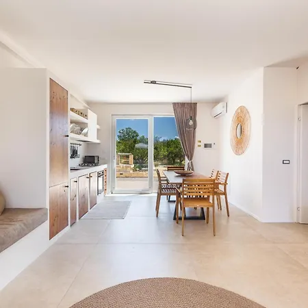 Gabriella By Perle Di Puglia Sannicola